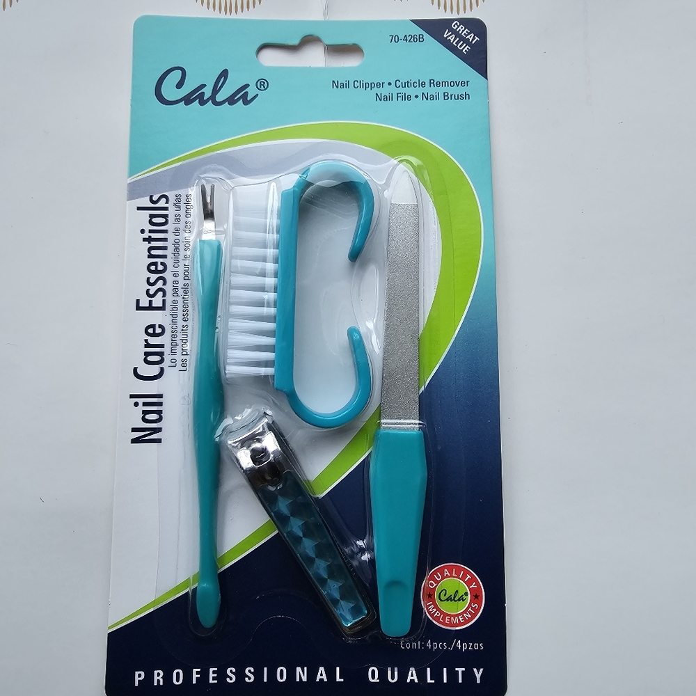 Carla nail care set